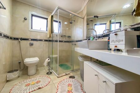 Apartamento à venda com 216m², 3 quartos e 3 vagasBanheiro Master