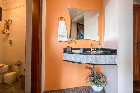 Apartamento à venda com 216m², 3 quartos e 3 vagasLavabo