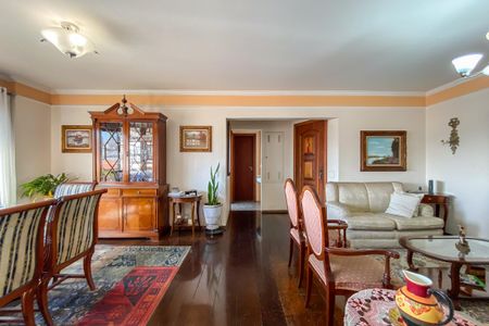 Apartamento à venda com 216m², 3 quartos e 3 vagasSala