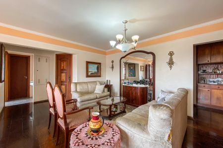 Apartamento à venda com 216m², 3 quartos e 3 vagasSala