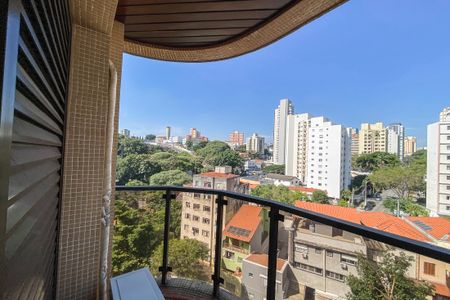 Apartamento à venda com 216m², 3 quartos e 3 vagasVaranda Master