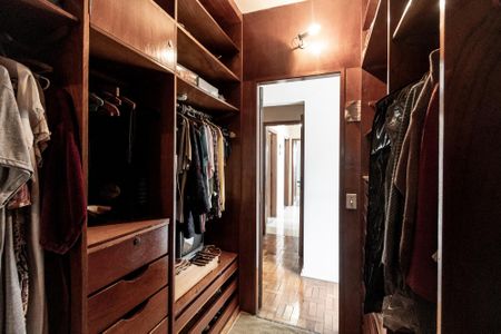 Apartamento para alugar com 190m², 4 quartos e 2 vagasSuíte