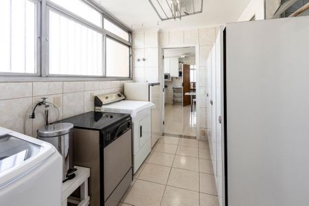 Apartamento para alugar com 190m², 4 quartos e 2 vagasÁrea de Serviço