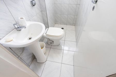 Apartamento para alugar com 190m², 4 quartos e 2 vagasBanheiro de Serviço