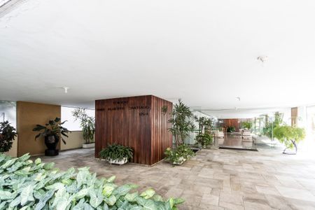 Apartamento para alugar com 190m², 4 quartos e 2 vagasÁrea comum