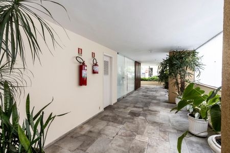 Apartamento para alugar com 190m², 4 quartos e 2 vagasÁrea comum