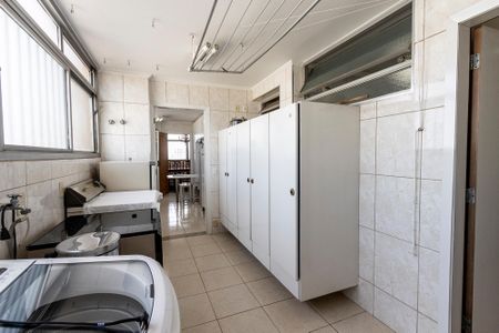 Apartamento para alugar com 190m², 4 quartos e 2 vagasÁrea de Serviço