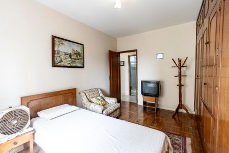 Apartamento para alugar com 190m², 4 quartos e 2 vagasQuarto 2