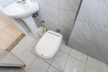 Apartamento para alugar com 190m², 4 quartos e 2 vagasBanheiro de Serviço