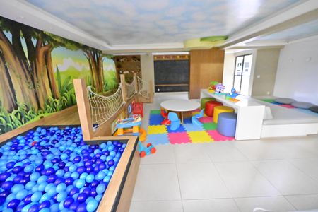 Apartamento à venda com 66m², 2 quartos e 1 vaga Apartamento à venda com 66m², 2 quartos e 1 vagaÁrea comum