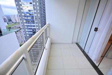 Apartamento à venda com 66m², 2 quartos e 1 vaga Apartamento à venda com 66m², 2 quartos e 1 vagaFachada/Sala