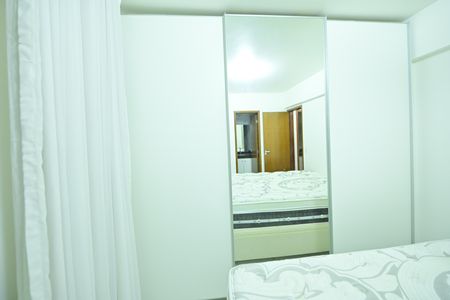Apartamento à venda com 66m², 2 quartos e 1 vaga Apartamento à venda com 66m², 2 quartos e 1 vagaSuíte