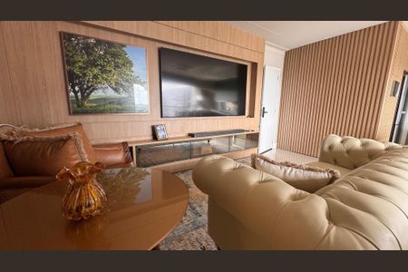 Apartamento para alugar com 110m², 2 quartos e 2 vagasSala