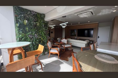 Apartamento para alugar com 110m², 2 quartos e 2 vagasVaranda gourmet