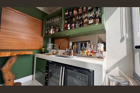 Apartamento para alugar com 110m², 2 quartos e 2 vagasCozinha