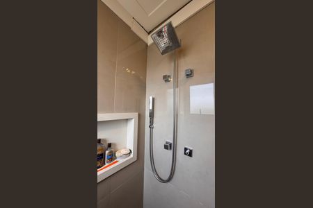 Apartamento para alugar com 110m², 2 quartos e 2 vagasBanheiro da Suíte 1