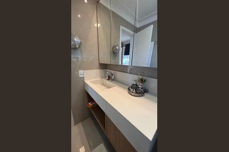 Apartamento para alugar com 110m², 2 quartos e 2 vagasBanheiro da Suíte 1