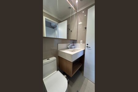 Apartamento para alugar com 110m², 2 quartos e 2 vagasBanheiro da Suíte 2