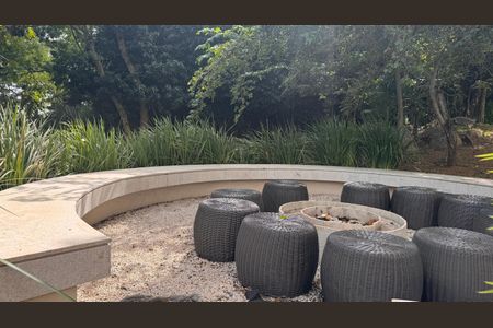 Apartamento para alugar com 110m², 2 quartos e 2 vagasÁrea comum - Área verde