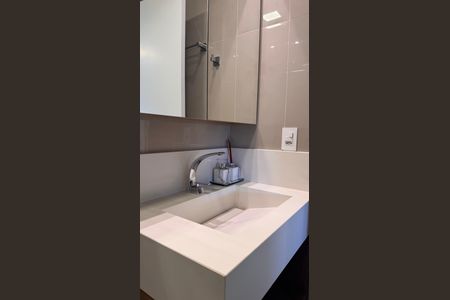 Apartamento para alugar com 110m², 2 quartos e 2 vagasBanheiro da Suíte 2