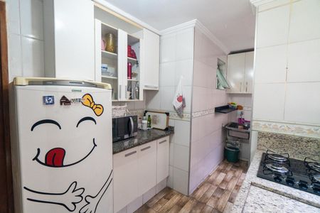 Apartamento à venda com 56m², 2 quartos e 1 vaga Apartamento à venda com 56m², 2 quartos e 1 vagaCozinha