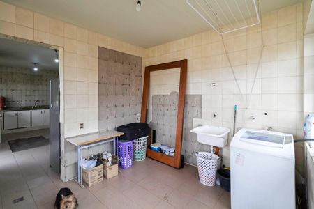 Casa à venda com 463m², 4 quartos e 5 vagasÁrea de serviço