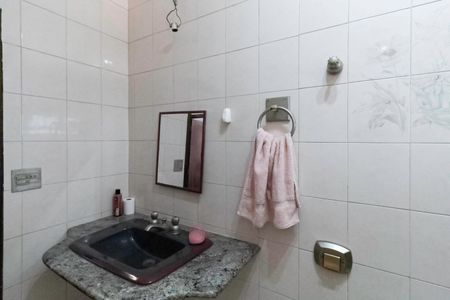 Casa à venda com 463m², 4 quartos e 5 vagasBanheiro Social