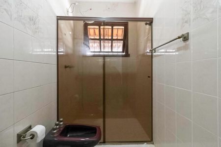 Casa à venda com 463m², 4 quartos e 5 vagasBanheiro Social