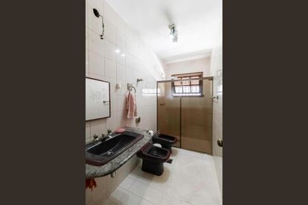 Casa à venda com 463m², 4 quartos e 5 vagasBanheiro Social