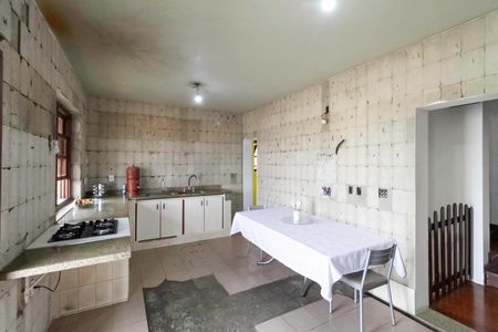 Casa à venda com 463m², 4 quartos e 5 vagasCozinha