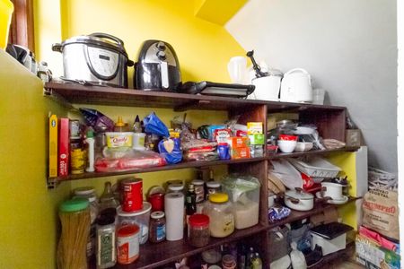 Casa à venda com 463m², 4 quartos e 5 vagasDespensa