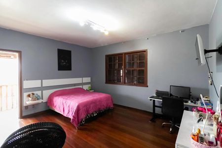 Casa à venda com 463m², 4 quartos e 5 vagasQuarto 1