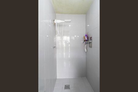 Casa à venda com 463m², 4 quartos e 5 vagasBanheiro de serviço