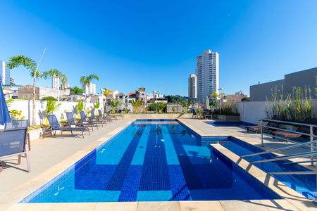 Apartamento à venda com 58m², 2 quartos e 1 vaga Apartamento à venda com 58m², 2 quartos e 1 vagaÁrea comum - Piscina