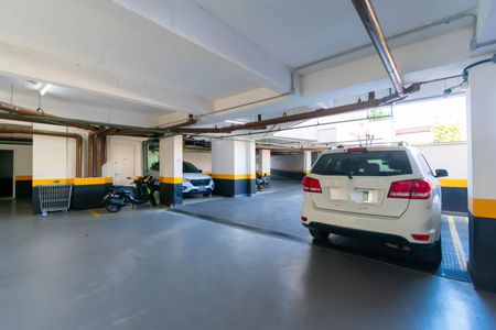 Apartamento à venda com 58m², 2 quartos e 1 vaga Apartamento à venda com 58m², 2 quartos e 1 vagaGaragem