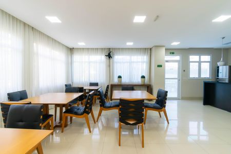 Apartamento à venda com 58m², 2 quartos e 1 vaga Apartamento à venda com 58m², 2 quartos e 1 vagaÁrea comum - Salão de festas