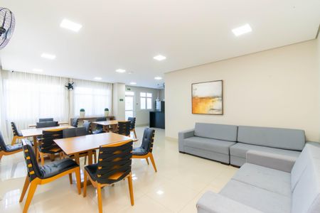 Apartamento à venda com 58m², 2 quartos e 1 vaga Apartamento à venda com 58m², 2 quartos e 1 vagaÁrea comum - Salão de festas