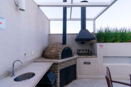 Apartamento à venda com 58m², 2 quartos e 1 vaga Apartamento à venda com 58m², 2 quartos e 1 vagaÁrea comum - Churrasqueira