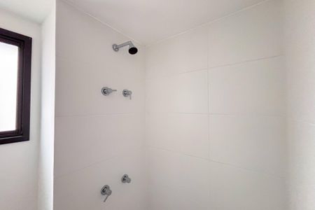 Apartamento à venda com 35m², 1 quarto e sem vagaBanheiro da Suíte