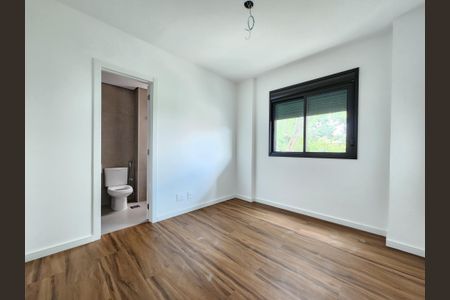 Apartamento à venda com 140m², 4 quartos e 4 vagasSuíte 2