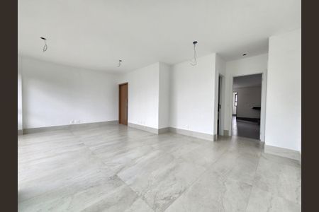 Apartamento à venda com 140m², 4 quartos e 4 vagasSala