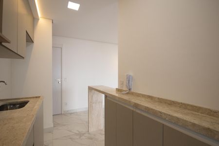 Apartamento para alugar com 63m², 2 quartos e 1 vaga Apartamento para alugar com 63m², 2 quartos e 1 vagaCozinha - Armários