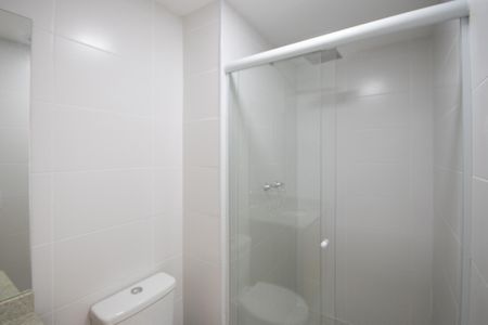 Apartamento para alugar com 63m², 2 quartos e 1 vaga Apartamento para alugar com 63m², 2 quartos e 1 vagaBanheiro da Suite
