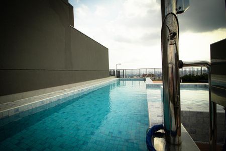 Apartamento para alugar com 63m², 2 quartos e 1 vaga Apartamento para alugar com 63m², 2 quartos e 1 vagaÁrea comum - Piscina