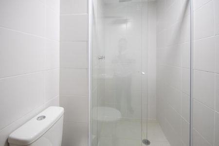 Apartamento para alugar com 63m², 2 quartos e 1 vaga Apartamento para alugar com 63m², 2 quartos e 1 vagaBanheiro da Suite