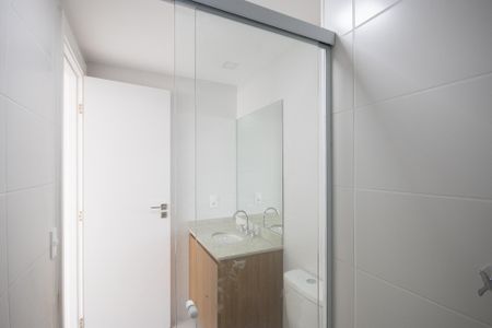 Apartamento para alugar com 63m², 2 quartos e 1 vaga Apartamento para alugar com 63m², 2 quartos e 1 vagaBanheiro da Suite