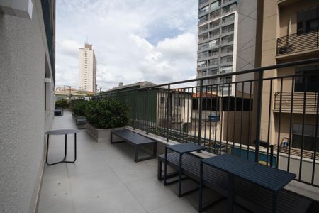 Apartamento para alugar com 63m², 2 quartos e 1 vaga Apartamento para alugar com 63m², 2 quartos e 1 vagaÁrea comum - Salão de festas