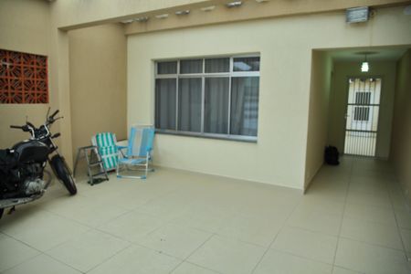 Casa à venda com 172m², 3 quartos e 2 vagasÁrea comum