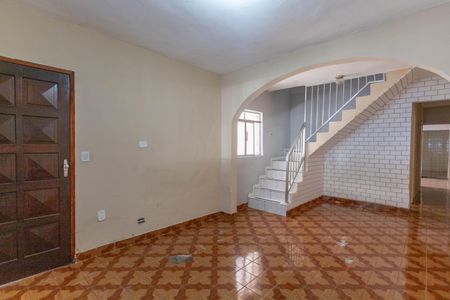 Casa à venda com 300m², 4 quartos e 2 vagasSala