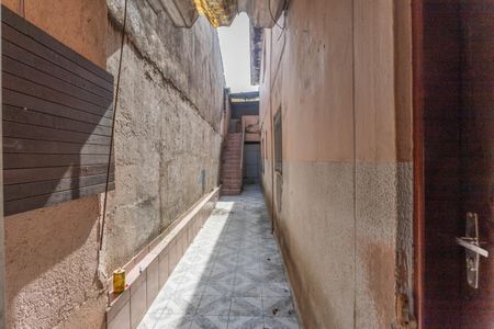 Casa à venda com 300m², 4 quartos e 2 vagasEntrada